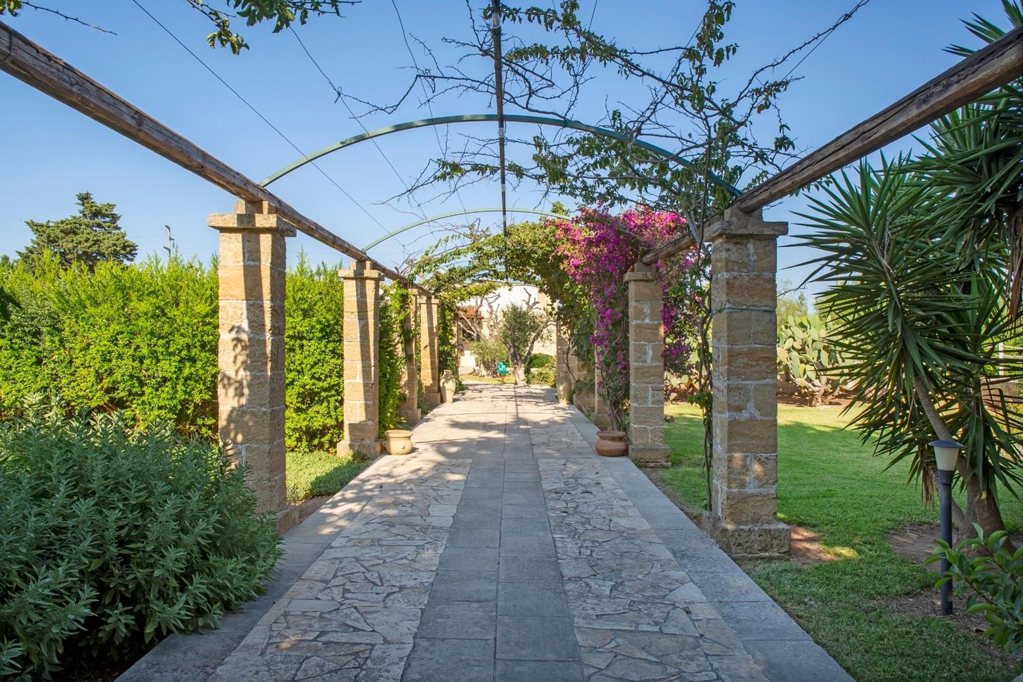 Masseria L'Uliveto Agri Resort Otranto Kültér fotó